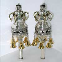 Netafim sterling silver Torah rimonim